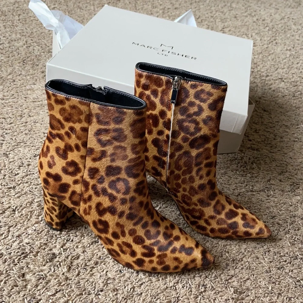 Marc Fisher LTF Ulanily Calf Hair Boot 8.5 - Picture 5 of 8